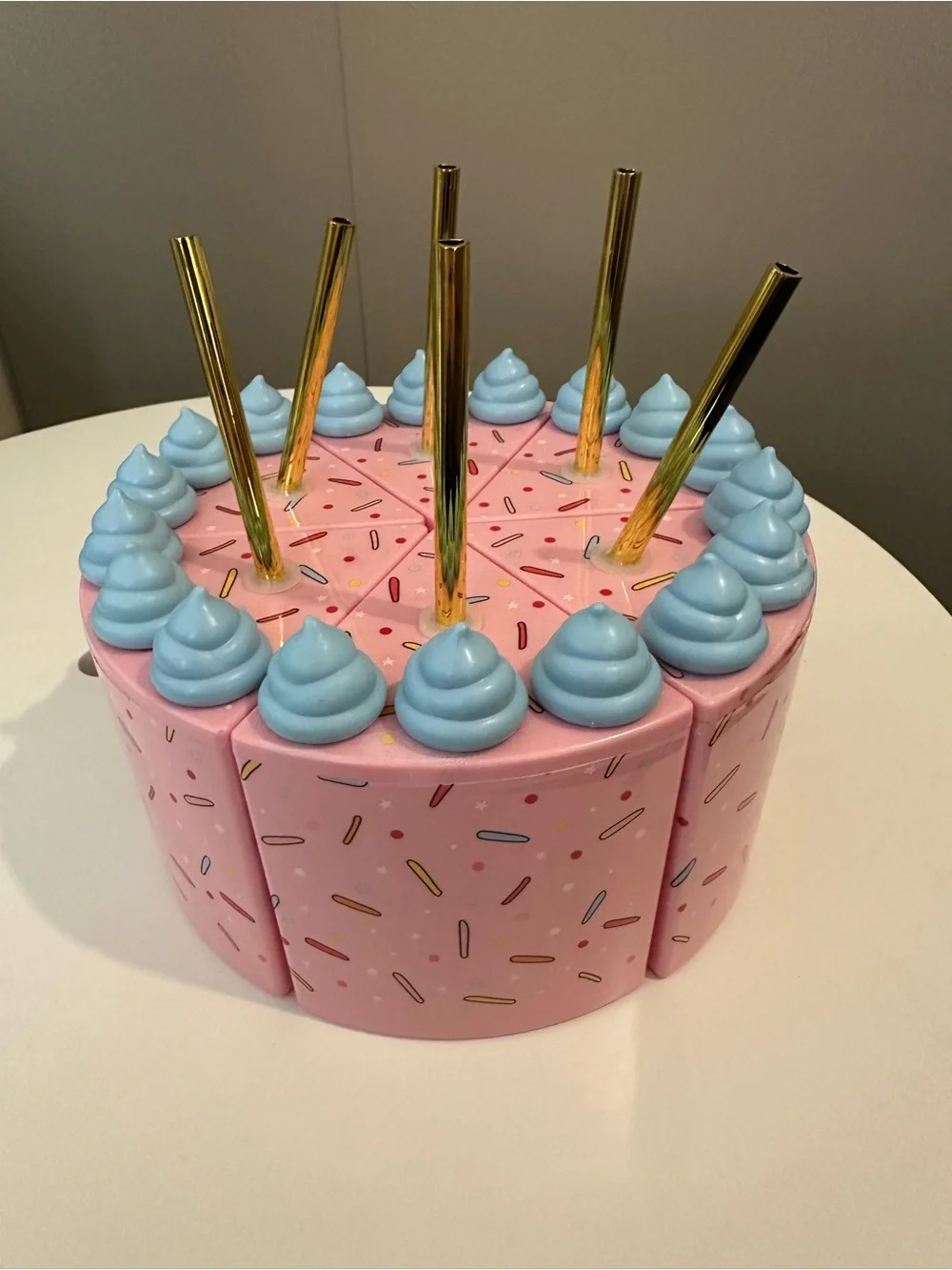 Packed Party Piece of Cake sipper set